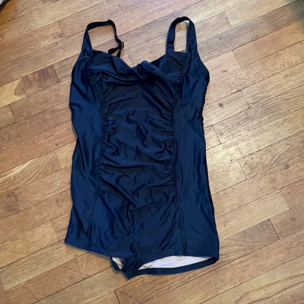 Jessica Rey Annette sustainable swimsuit